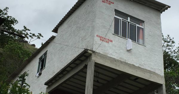 Foto: La casa que Patron construyó para Antonia, expulsada de su hogar en la favela de la Baixada Fluminense, una de las áreas más pobres y violentas de Río de Janeiro. (Reuters) 