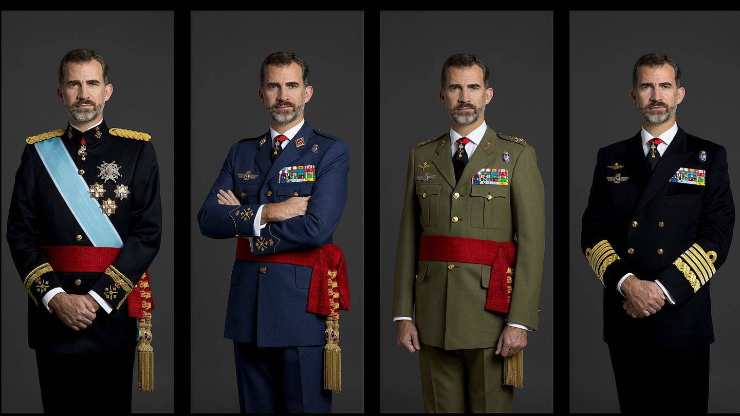 Los uniformes de Felipe VI.