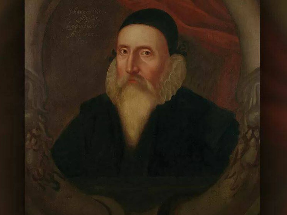 Foto: Retrato de John Dee a sus 67 años y heredado por su nieto, Rowland Dee. 