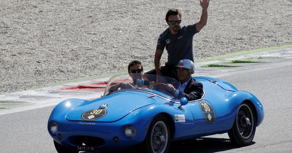 Foto: "La mejor vuelta en Monza fue la del desfile previo", dijo Fernando Alonso tras la carrera. (Reuters)