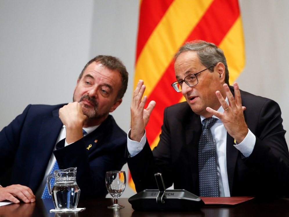 Foto: Alfred Bosch (i), junto al presidente de la Generalitat, Quim Torra. (EFE)