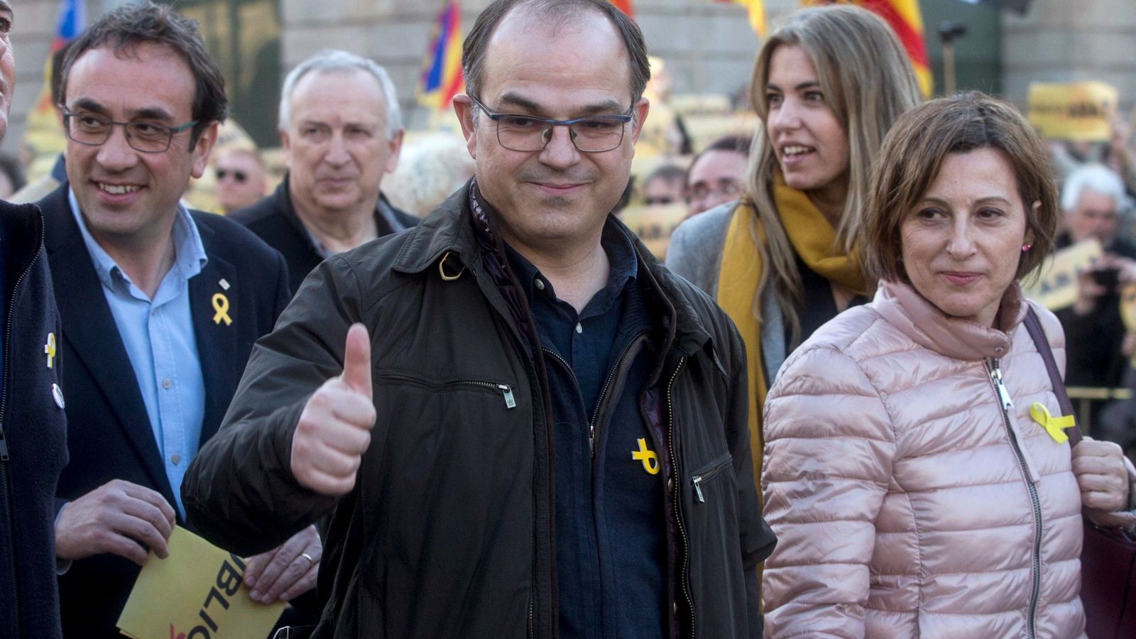Foto: El diputado de JxCAT Jordi Turull y la expresidenta del Parlamento de Cataluña Carme Forcadell. (EFE)