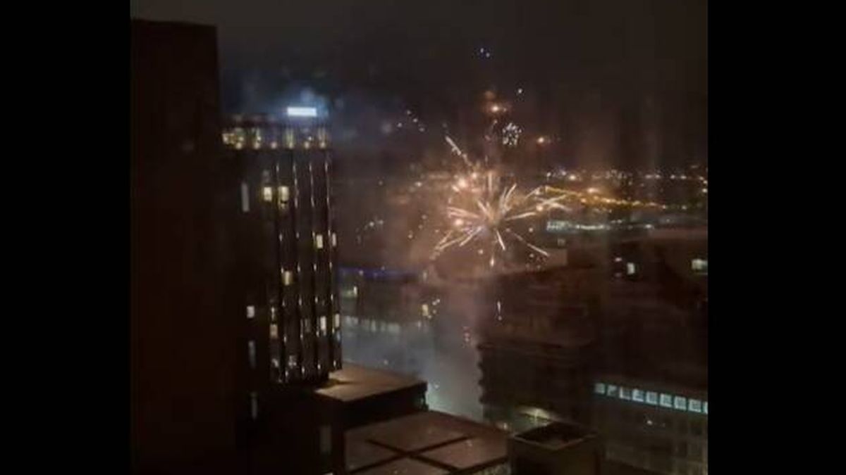 Fuegos artificiales frente al hotel del Real Madrid: el provocativo gesto de hinchas del Liverpool