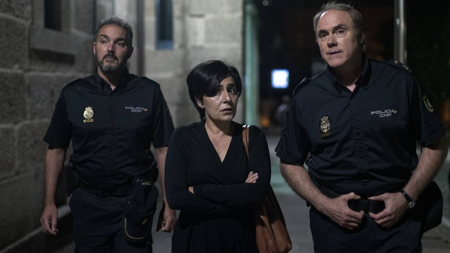 Fotograma de Candela Peña como Rosario Porto. (Netflix)