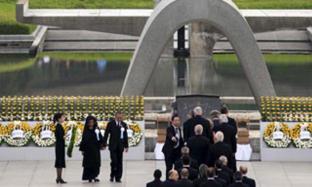 Foto: Hiroshima conmemora el 64º aniversario del lanzamiento de la primera bomba atómica