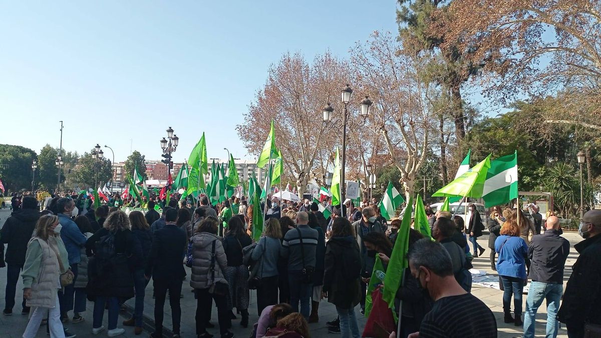 La regularización de interinos espolea los conflictos laborales en Andalucía