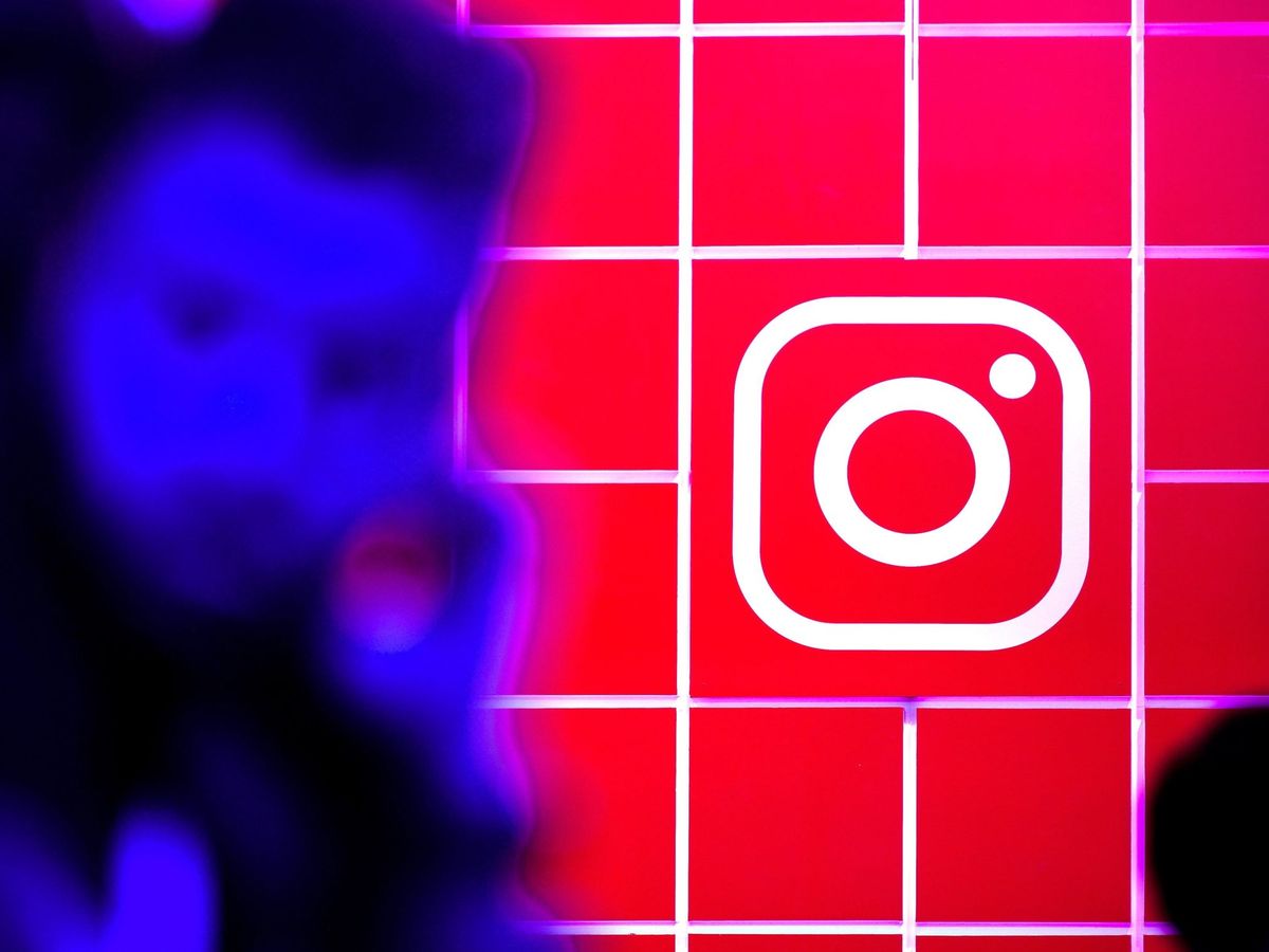 Foto: La aplicación social Instagram está implementando un nuevo sistema de pago por visión en las historias que suben los influencers. (EFE)