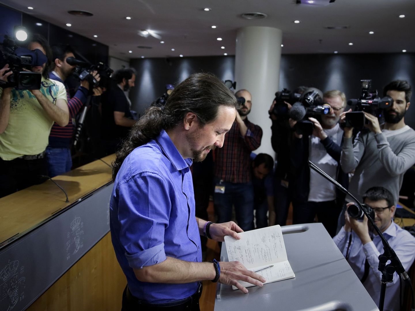 Pablo Iglesias en una rueda de prensa. (EFE)