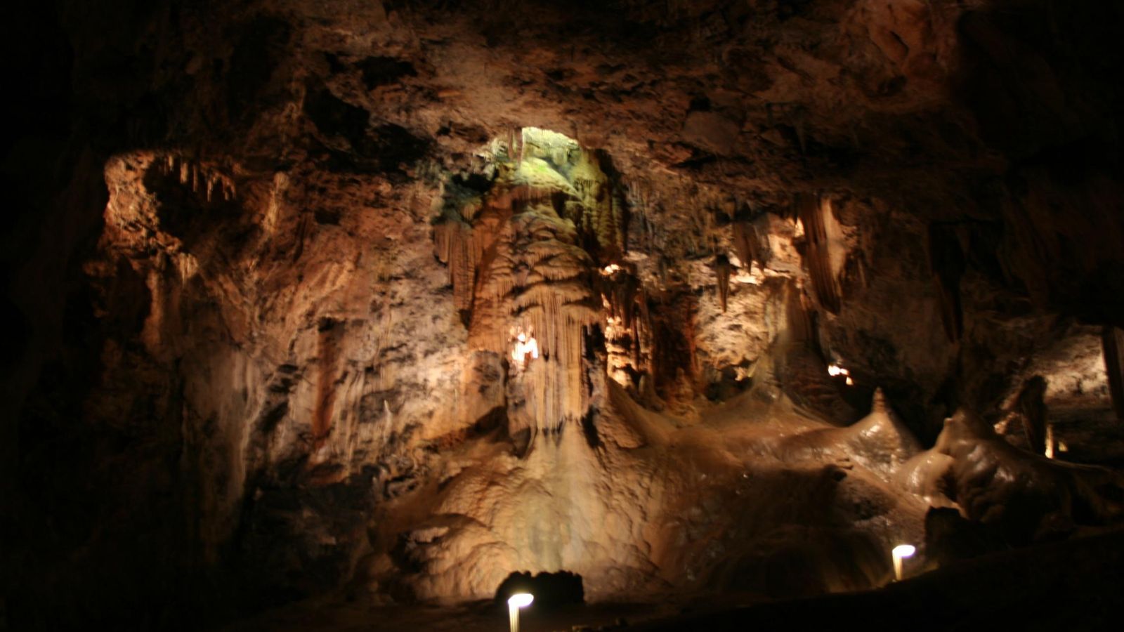 Foto: Cueva de Valporquero, León. (CC)