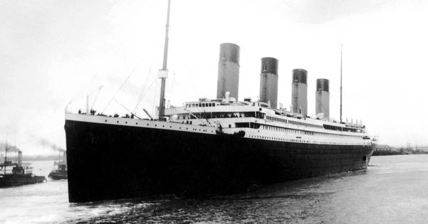 Foto: El 'Titanic' zarpa desde Southampton camino a su destino. (Cordon Press)