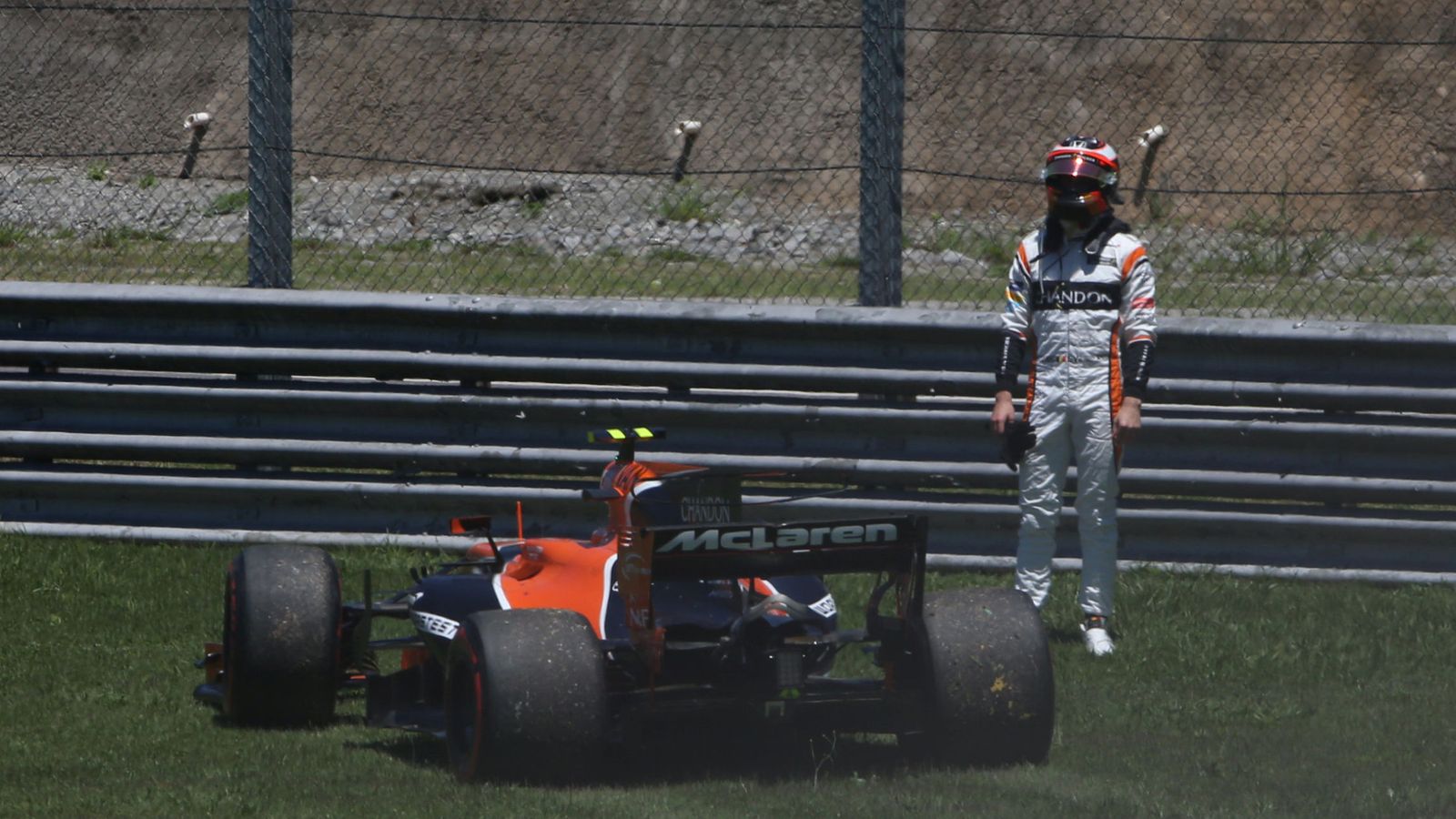 Foto: McLaren completa en 2017 la peor época de su historia, esperando mejorar en lo deportivo y lo económico. (Reuters)