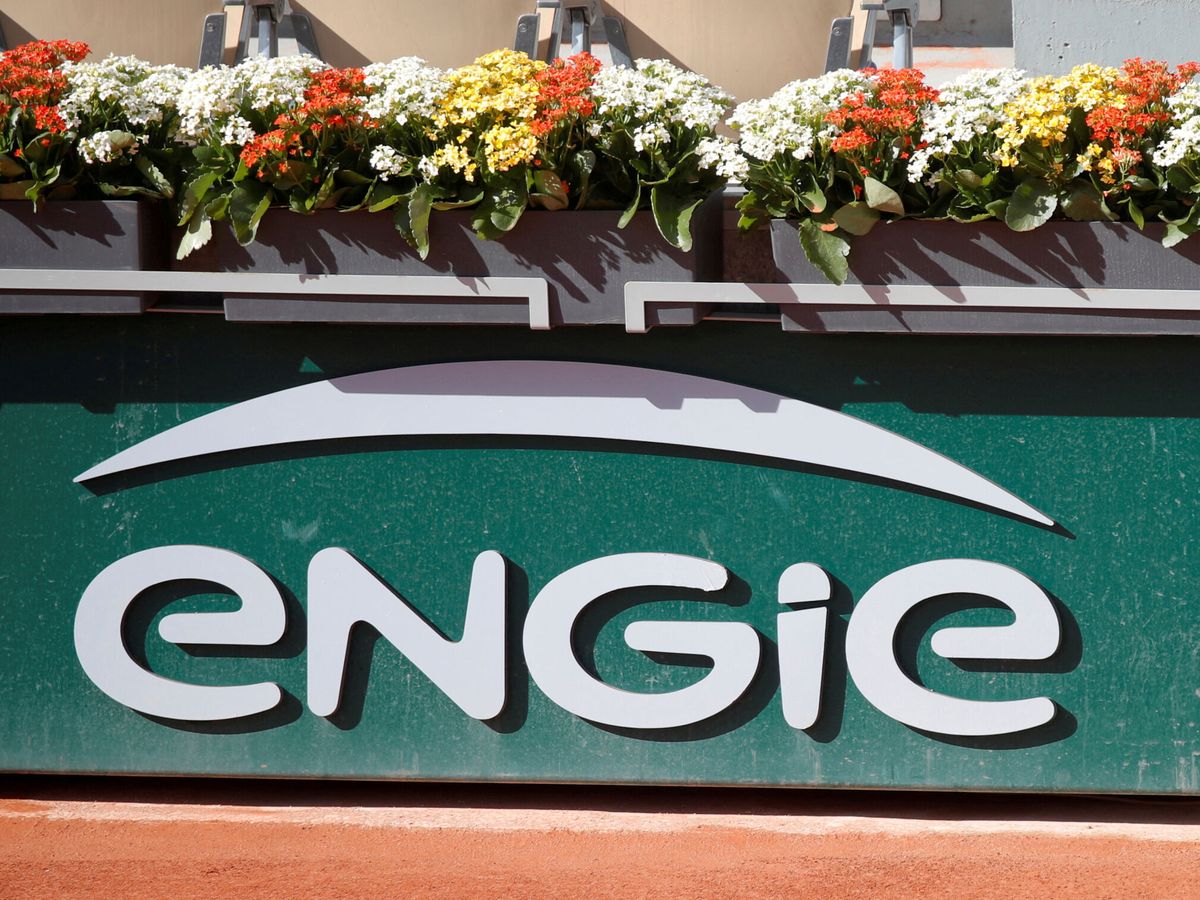 Foto: El logo de Engie en el torneo de tenis Roland Garros. (REUTERS/Charles Platiau)
