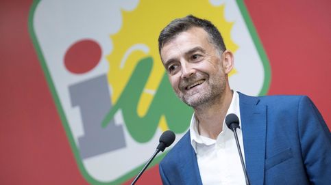 Cargos de IU impulsan a Antonio Maíllo para disputar el control del partido a la ministra Sira Rego