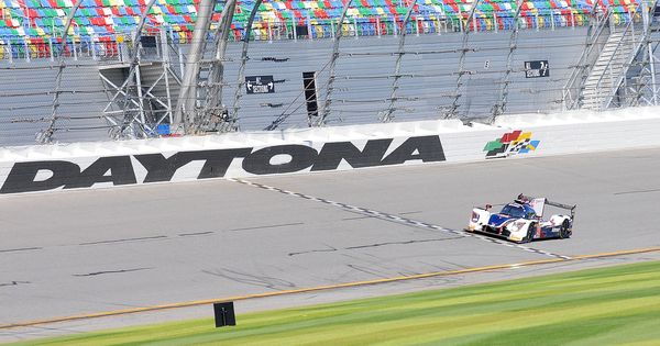 Foto: Daytona abre la temporada automovilística en Estados Unidos. (EFE)