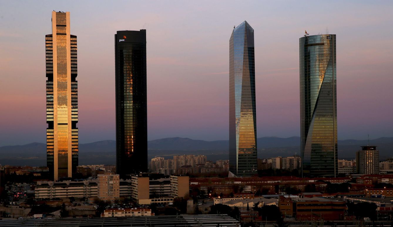 Las Cuatro Torres del paseo de la Castellana en Madrid. (EFE)