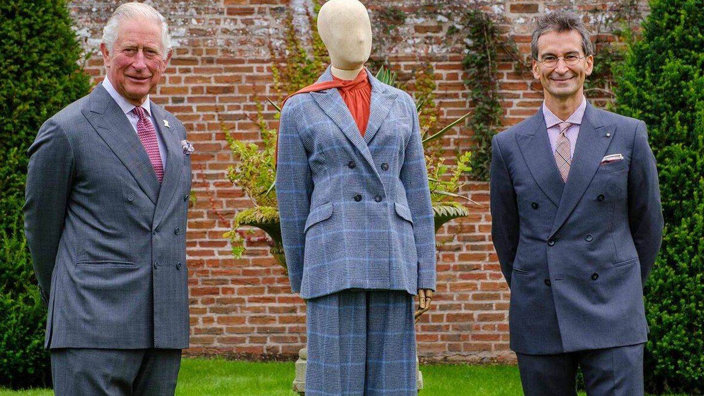 El príncipe Carlos y Federico Marchetti. (Yoox Net-a-porter Group)