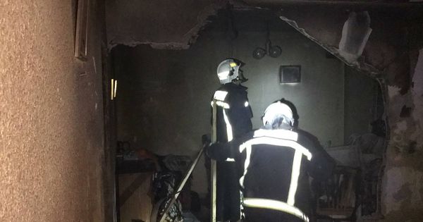 Foto: Heridas cinco personas a causa de una explosión de gas butano en una vivienda en Griñón (Foto: 112 Comunidad de Madrid)