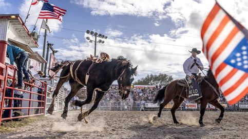 Campeonato de Rodeo en EEUU y recreación de la batalla de Nantwich: el día en fotos