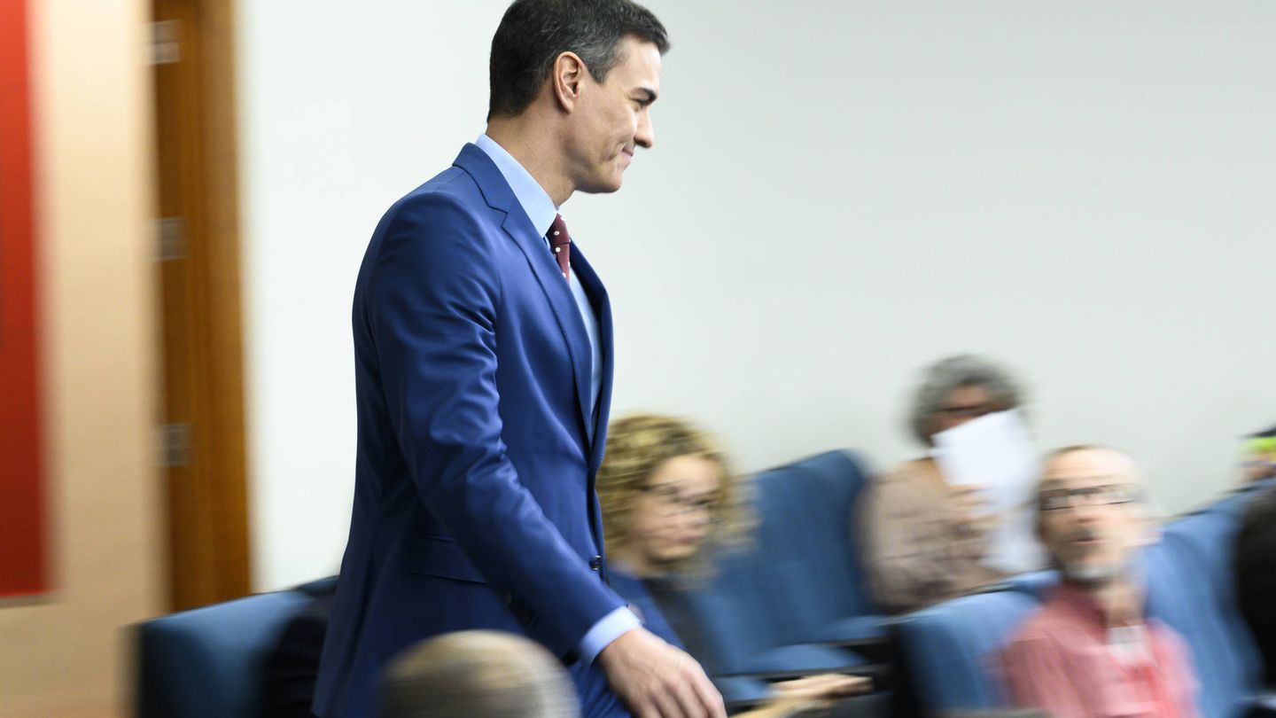 Pedro Sánchez, a su llegada a la comparecencia de presentación de su nuevo Gabinete, este 12 de enero en la Moncloa. (Borja Puig de la Bellacasa | Pool Moncloa)