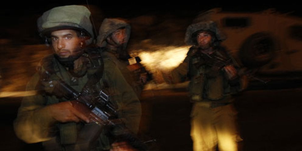 Foto: Cuatro israelíes muertos en un ataque en vísperas del relanzamiento de las negociaciones