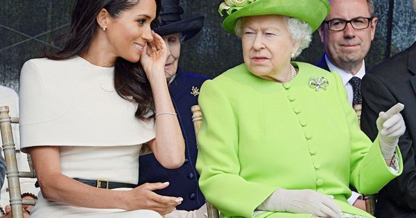 Foto: La reina Isabel y la duquesa de Sussex. (Reuters)