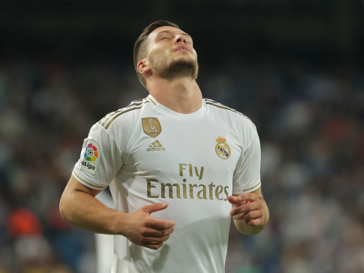 Foto: Luka Jovic se complica su futuro en el Real Madrid. (Reuters)