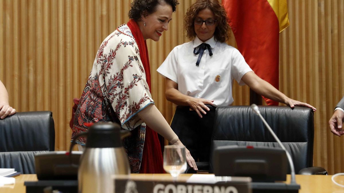 Ábalos anuncia el cese de la directora de Trabajo que firmó el sindicato de prostitutas