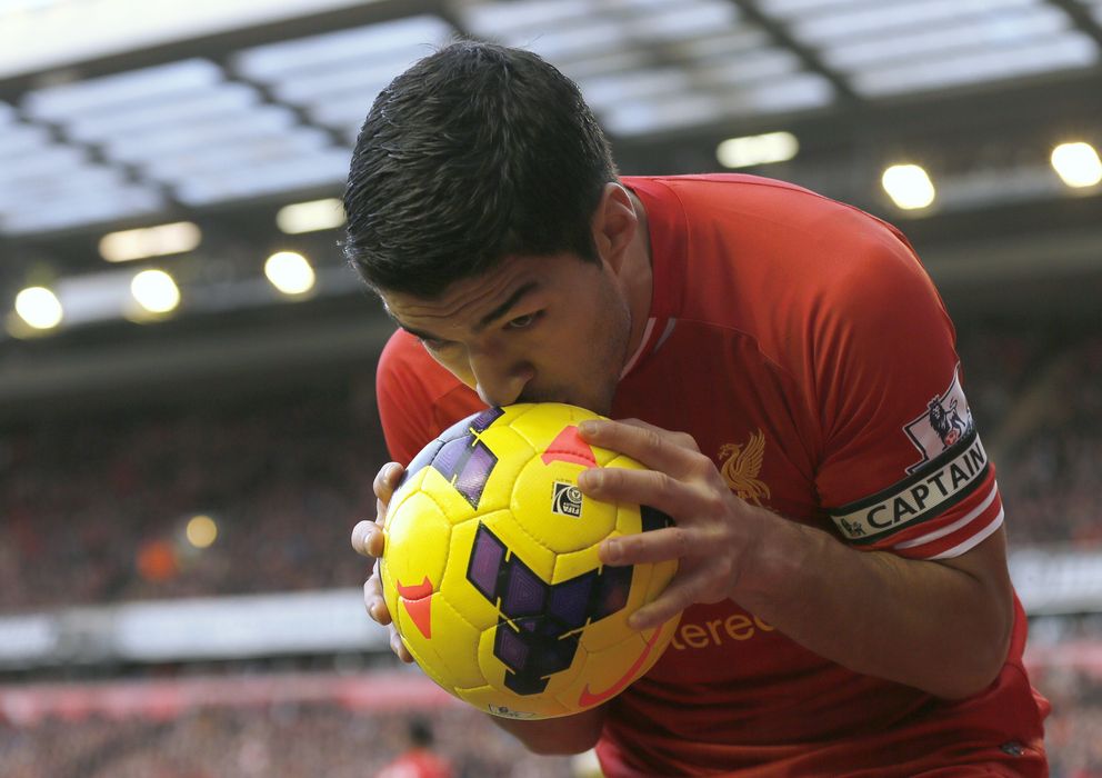 Foto: El uruguayo Luis Suárez celebra un gol con el Liverpool.