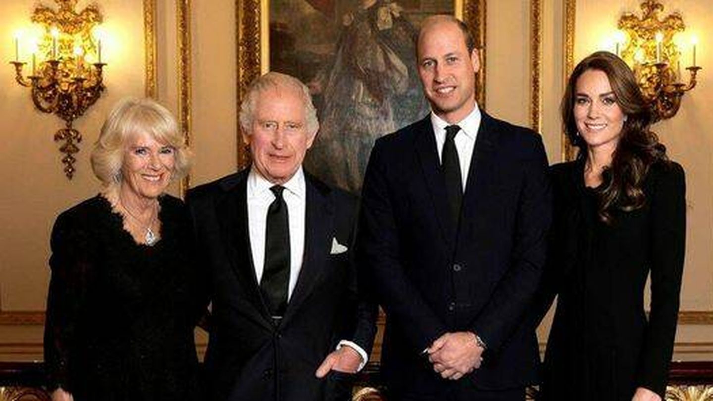  Camila Parker, Carlos III, el príncipe Guillermo y Kate Middleton, princesa de Gales. (Getty/Chris Jackson)