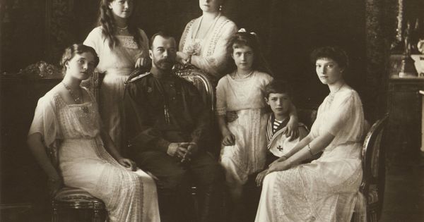 Foto: Una fotografía del zar Nicolás II y su familia