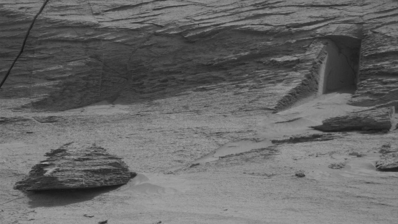 La intrigante 'puerta' descubierta en Marte