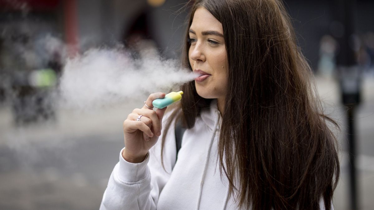 El Gobierno veta los aromas en tabaco calentado y obliga a incluir advertencias sanitarias