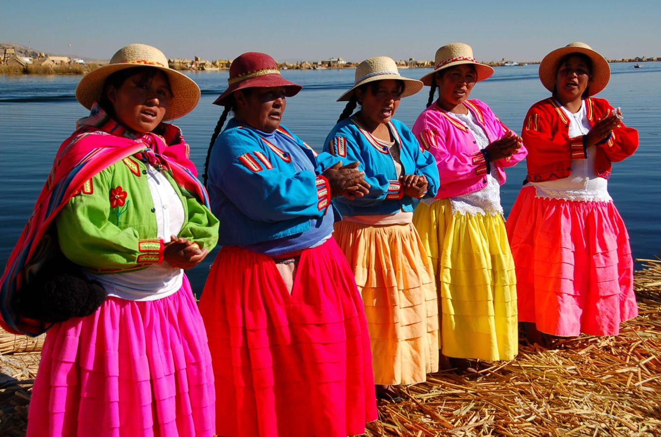 Indígenas peruanas, en uno de los encuentros que Focus on Women promueve.