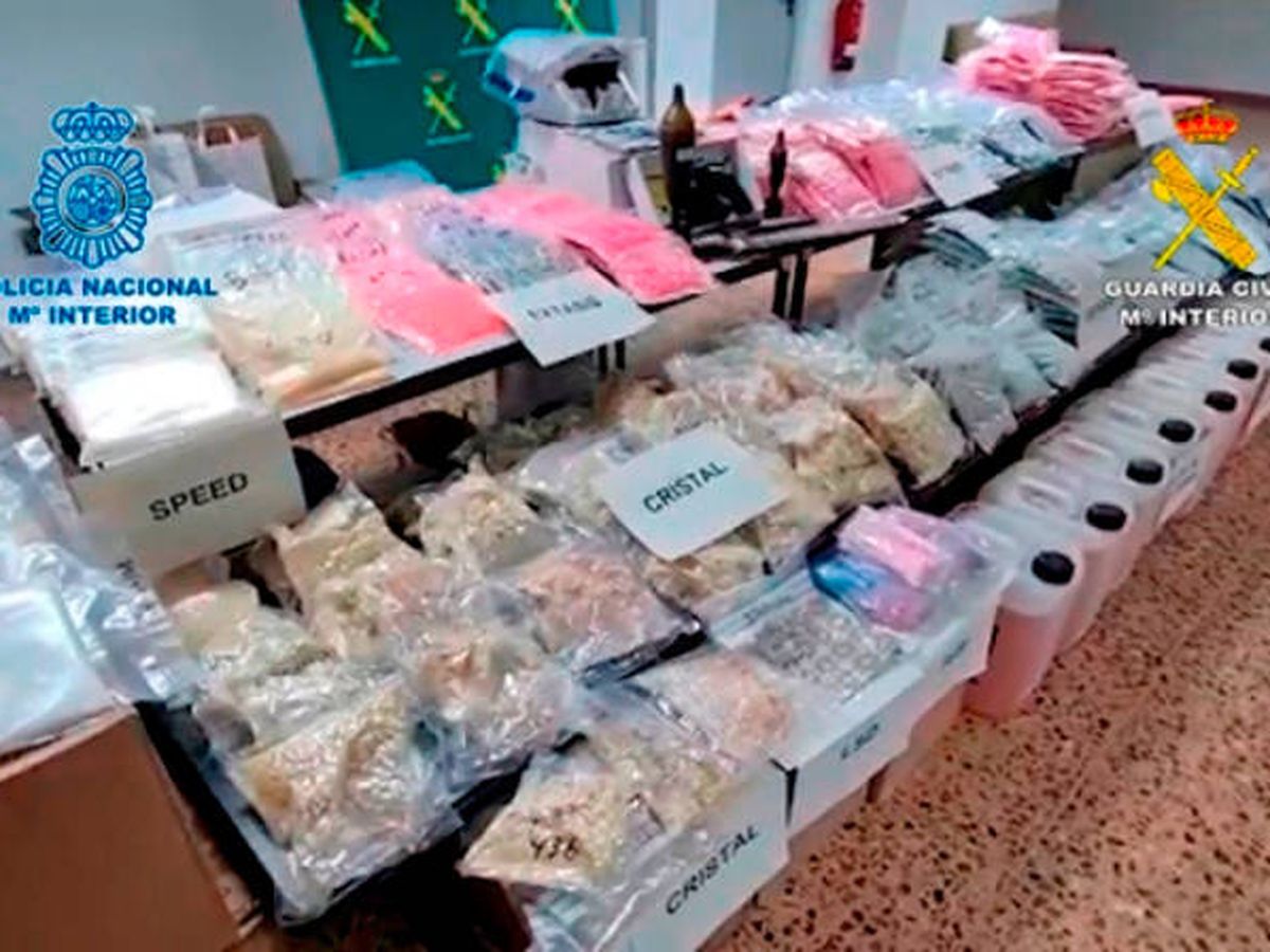 Foto: Es la mayor aprehensión de drogas sintéticas de la historia de España (Guardia Civil) 
