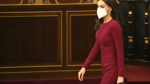 Letizia, la mujer de rojo en el Senado: sus dos estrenos, a análisis 