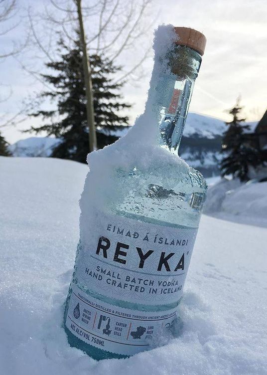 El primer vodka destilado en Islandia.