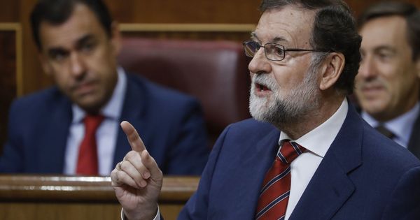 Foto: El presidente del Gobierno, Mariano Rajoy, en la sesión de control de este miércoles. (Efe) 