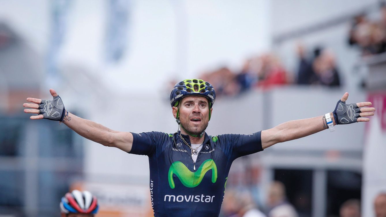 Foto: Valverde celebra a lo grande su tercer triunfo en la Lieja-Bastoña-Lieja (EFE).
