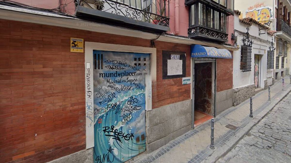 Hospitalizado grave por sobredosis de drogas un usuario de una sauna de Madrid