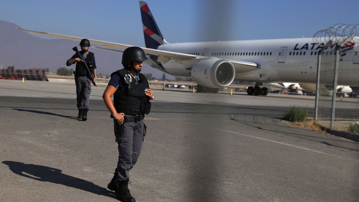 Dos muertos tras un intento de robo en el aeropuerto de Santiago de Chile