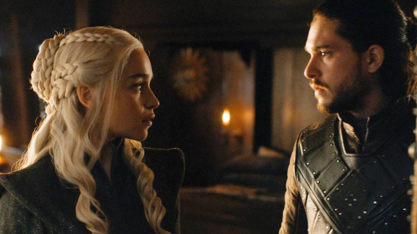 Daenerys Targaryen y Jon Snow se dejan llevar por la pasión. (HBO)