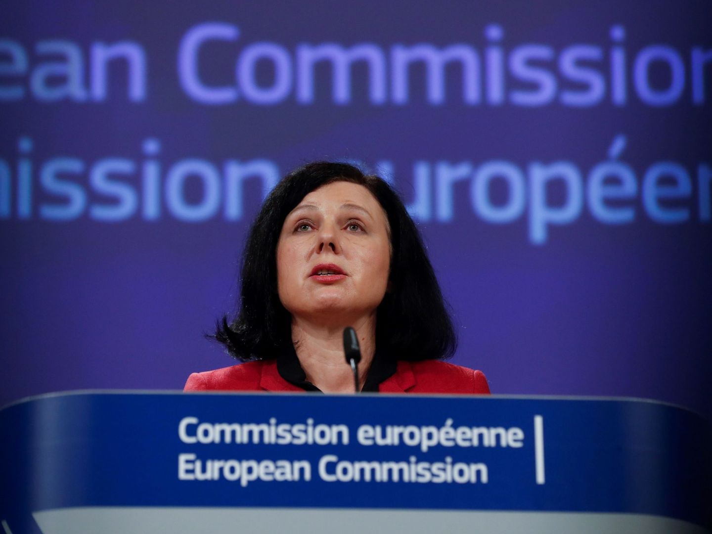 La comisaria europea de Justicia, Vera Jourová, en una rueda de prensa el pasado 10 de diciembre de 2018. (EFE)