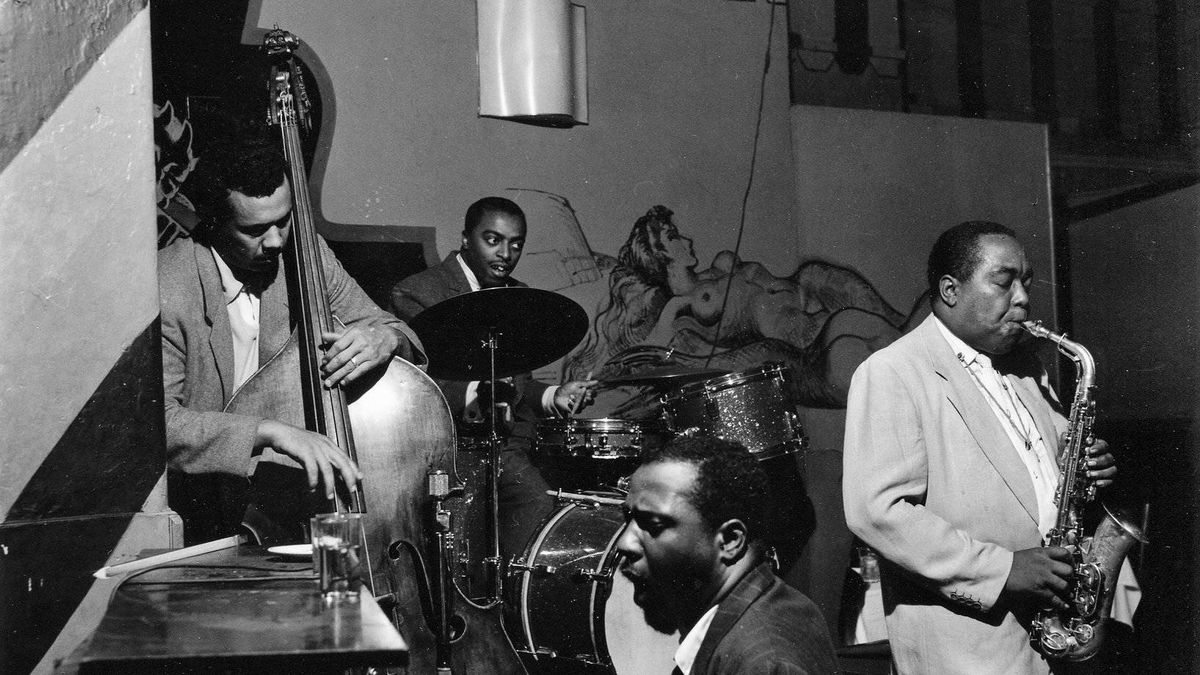 Charlie Parker y Jack Kerouac entran en un bar: esta es la mejor foto de jazz de la historia
