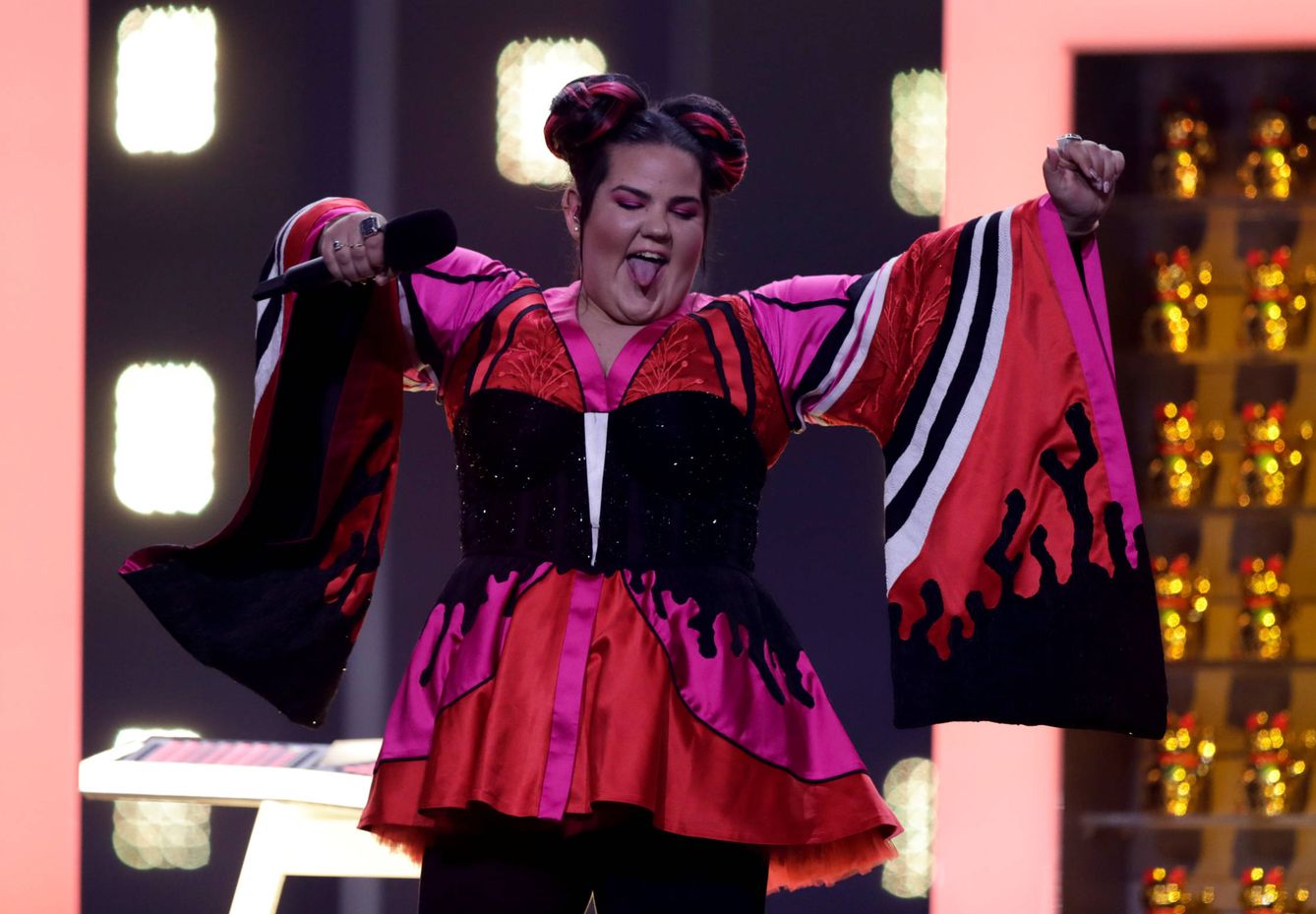 Netta (Israel) interpreta 'Toy' durante la gran final de Eurovisión 2018. (Gtres)