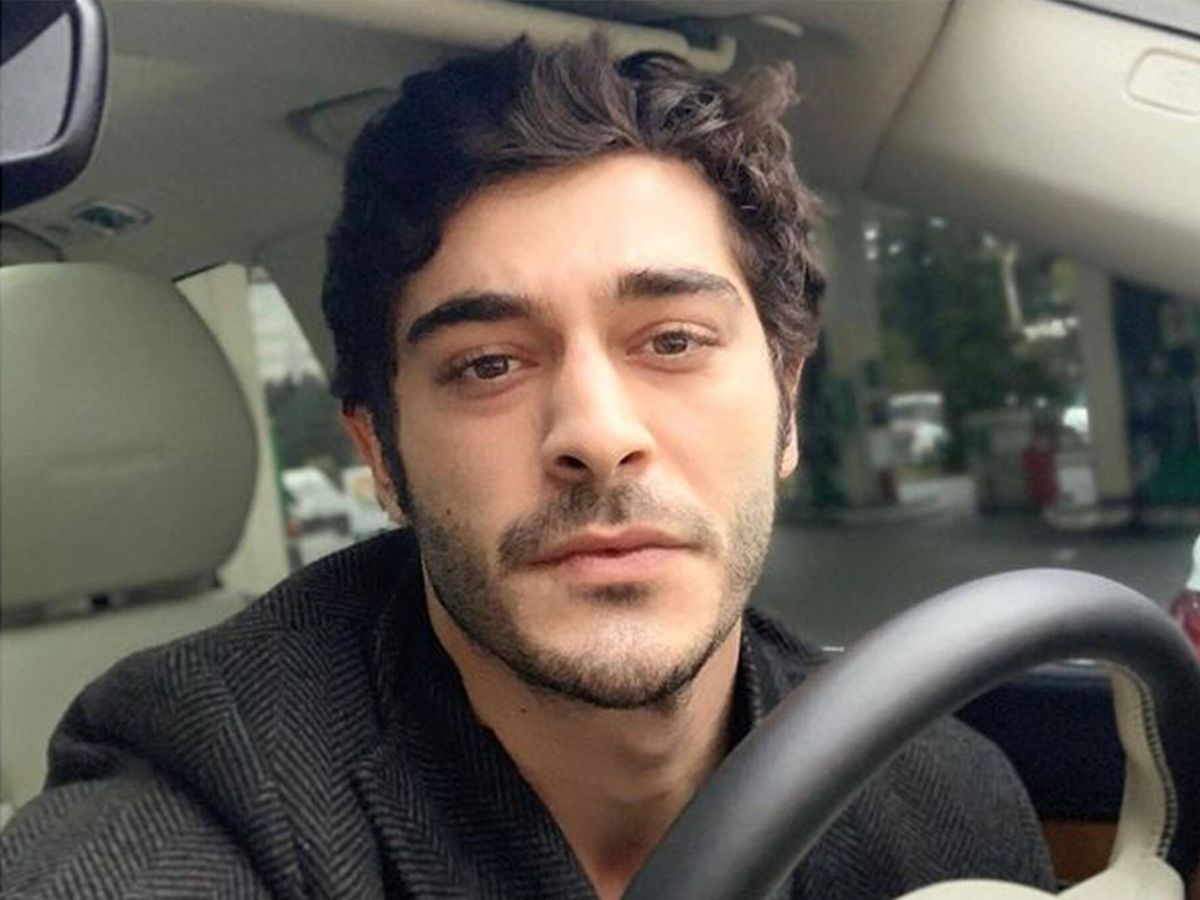 Foto: El actor Burak Deniz posa en sus redes sociales. (Instagram @_burakdeniz)