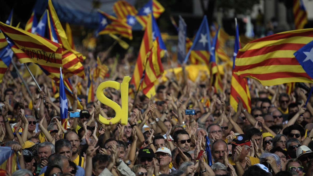 La Generalitat sigue adelante y habilita 6.430 mesas para la votación del 9-N