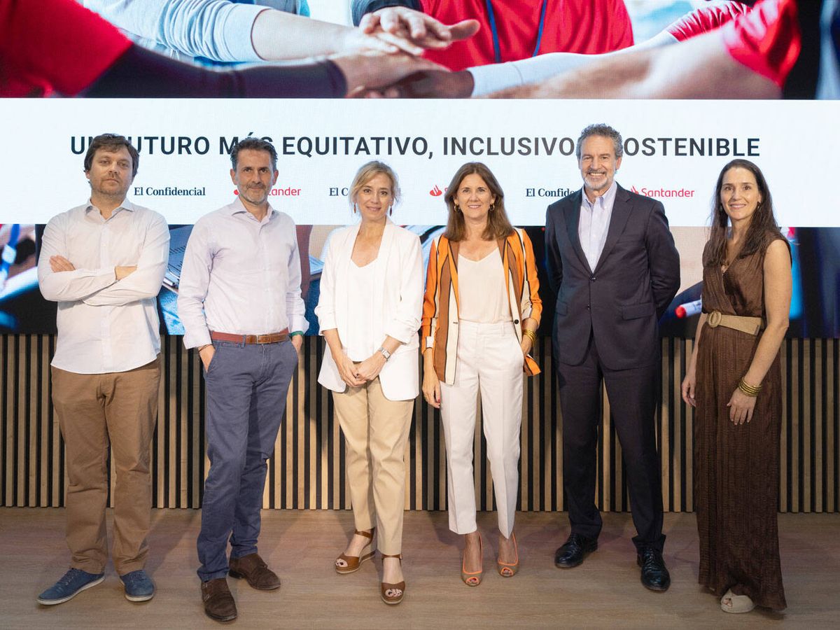 Foto: Mesa redonda 'Un futuro más equitativo, inclusivo y sostenible'.