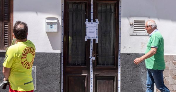 Foto: Vivienda de la mujer asesinada en Palma. (EFE)