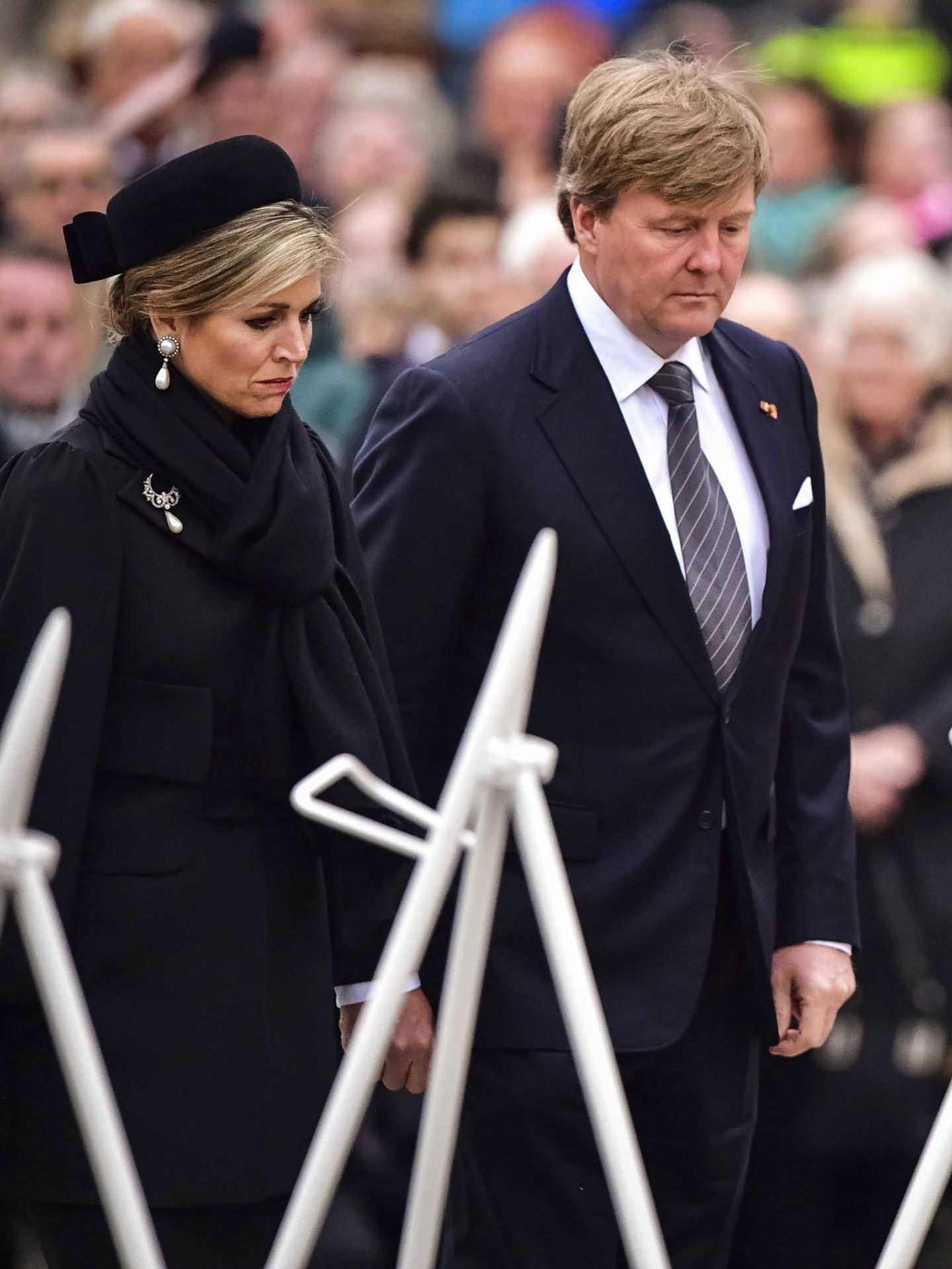 Los reyes de Holanda, durante el acto del Día del Recuerdo de 2017. (EFE/Robin Utrecht)
