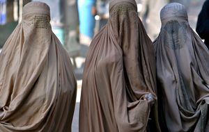 El TS catalán esgrime la libertad religiosa para permitir el burka 